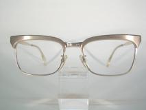 15-02 Nigura Suzette 139,-
